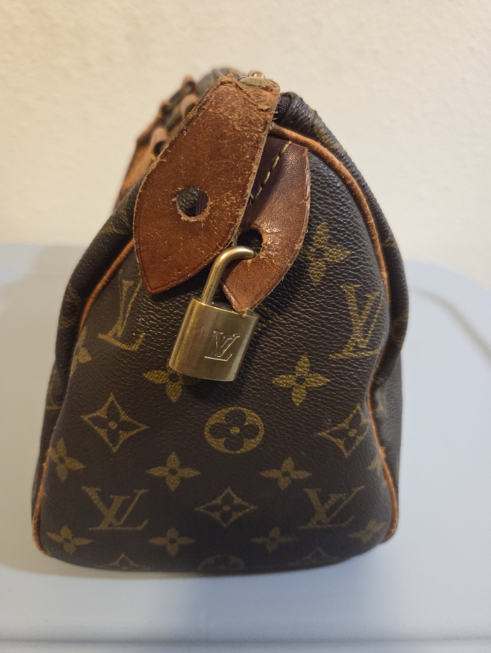 '91 AUTH. LV Malletier - Picture 5 of 14